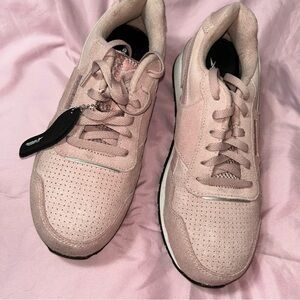 Reebok Women's Blush Pink Sneakers